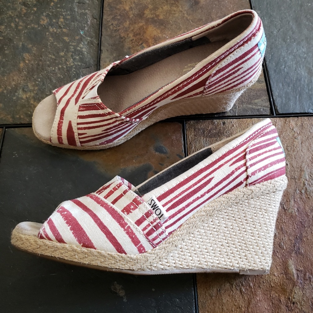 Toms slip on peep toe jute wedges